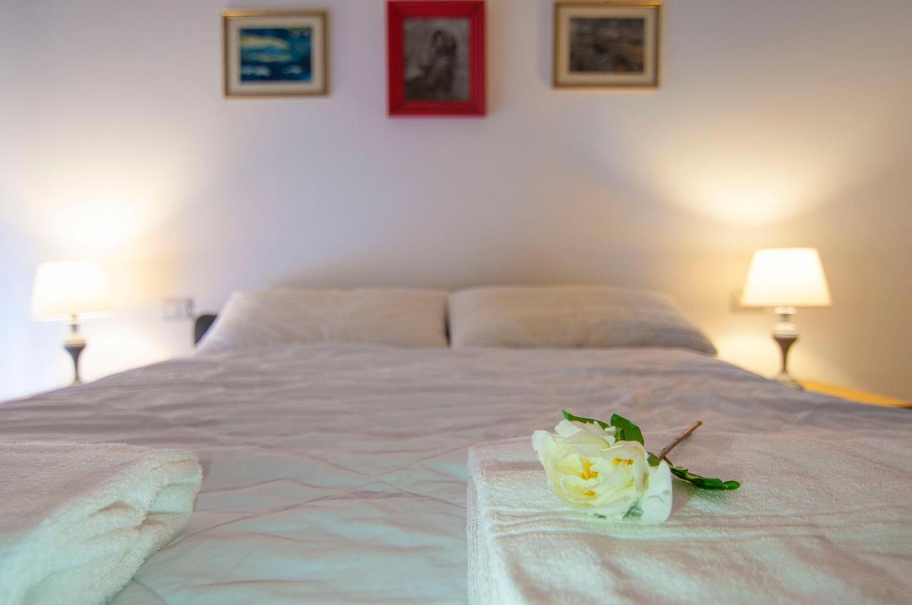 Maffeihouse 5 Min To Hospital Appartement Verona Buitenkant foto